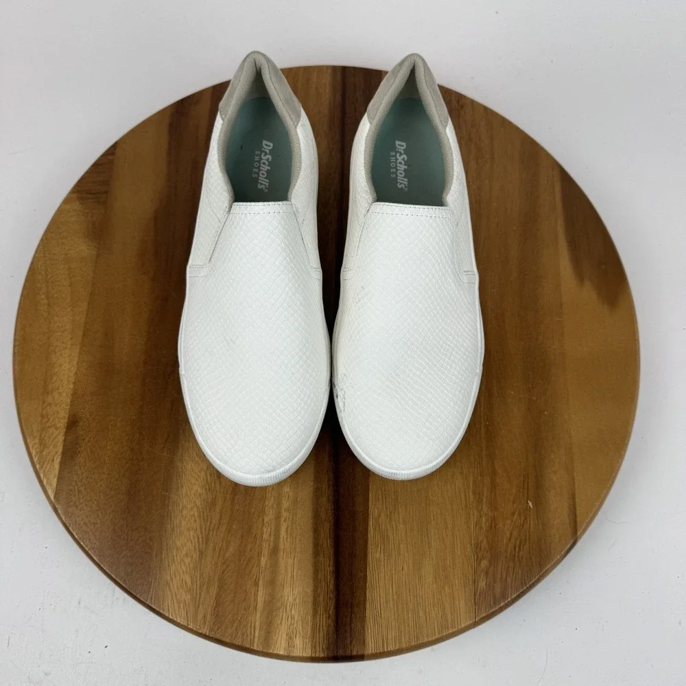 Dr. Scholls size standard